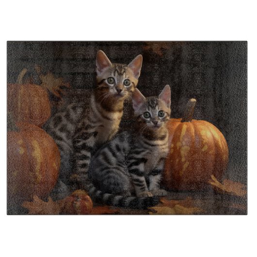 Bengalisch Kitten Autumn Delight Pumpkin Schneidebrett (Vorderseite)