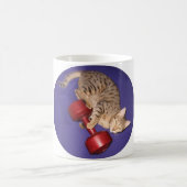 Bengalische Katze mit Dumbbell Kaffeetasse (Mittel)
