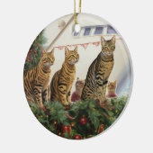 Bengalische Katzen Weihnachtsreise: Feierabend Keramik Ornament (Links)