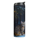 Bengalisches Cat Snowy Sleigh Ride Weihnachtsdekor Thermosbecher (Nach links gedreht)