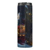 Bengalisches Cat Snowy Sleigh Ride Weihnachtsdekor Thermosbecher (Rückseite)