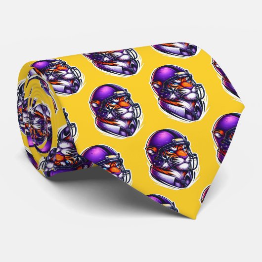 Bengalisches Maskottchen Tiger mit Fußballhelm Krawatte (Gerollt)