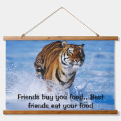 Bengalisches Tiger-RunnIng im wunderschönen blauen Wandteppich Mit Holzrahmen (Vorne)