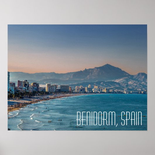 Benidorm, Spanien Küstenschoß Postcard Poster (Vorne)