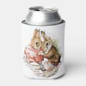 Benjamin Bunny und Peter Rabbit planen ihren Angri Dosenkühler (Kanne Vorderseite)