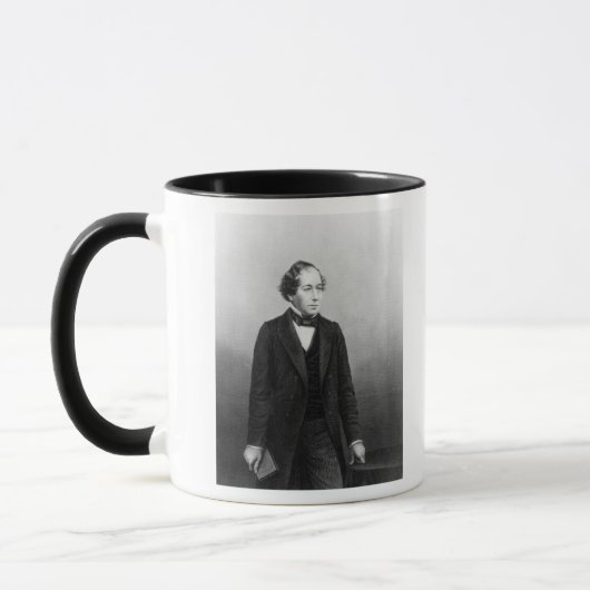 Benjamin Disraeli Tasse (Links)