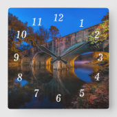 Bennett Spring Bridge Twilight Wall Clock Quadratische Wanduhr (Vorderseite)