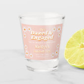 Benommen & Engagiert Groovy 70er-Junggesellinnenab Schnapsglas (Vorderseite)