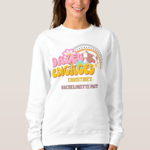Benommen und verlobt: Junggesellinnenparty-Dekor 7 Sweatshirt
