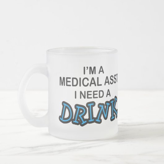 Benötigen Sie ein Getränk - medizinisches Asst Mattglastasse (Links)