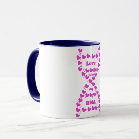 Benutzerdefinierbare Liebe befindet sich in der be Tasse (Vorderseite Links)