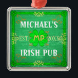 Benutzerdefinierbare Zuhause Bar Irish Pub Green Silbernes Ornament<br><div class="desc">Create your own custom Irish pub home bar design using this template. The design is made to look like old wood with plenty of vintage flourishes in shades of green, white, orange and gold. There are also five shamrocks / clovers in the design. Personalize with your own name, initials /...</div>