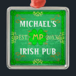 Benutzerdefinierbare Zuhause Bar Irish Pub Green Silbernes Ornament<br><div class="desc">Create your own custom Irish pub home bar design using this template. The design is made to look like old wood with plenty of vintage flourishes in shades of green, white, orange and gold. There are also five shamrocks / clovers in the design. Personalize with your own name, initials /...</div>
