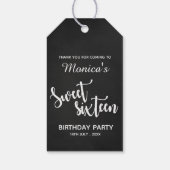 Benutzerdefiniert Schwarz-weiß | Süß 16 | Geburtst Geschenkanhänger (Rückseite)