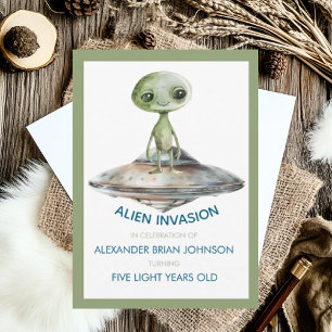 Benutzerdefinierte Alien-Invasion zum Geburtstag i Einladung
