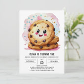 Benutzerdefinierte druckbare rosa Cookies Geburtst Einladung (Stehend Vorderseite)