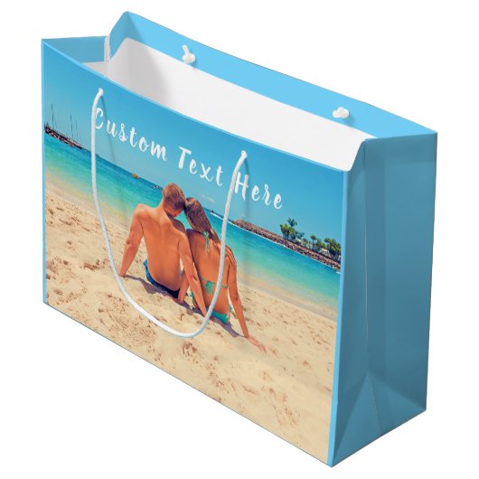 Benutzerdefinierte Foto-Geschenktüte Beutel Ihre L Große Geschenktüte (Vorderseite Schrägansicht)