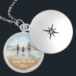 Benutzerdefinierte Foto-Kette Geschenk Ihre Fotos  Medaillon<br><div class="desc">Benutzerdefiniertes Foto und Text - Einzigartiges Design - Personalisierte Familie / Freunde oder Persönliches Geschenk - Hinzufügen von Text und Foto - Vergrössern und verschieben Sie Elemente mit dem Anpassungs-Tool ! Wählen Sie Schriftart / Größe / Farbe! Viel Glück - Seien Sie glücklich :)</div>