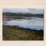 Benutzerdefinierte Foto- und Textlandschaft Person Puzzle<br><div class="desc">Dieses Puzzle ist mit einer friedlichen Szene einer irischen Landschaft bedruckt. Es ist anpassbar,  sodass Sie Ihr Foto hochladen können und Ihren Namen oder inspirierenden Kostenvoranschlag hinzufügen können,  was es zu einem persönlichen Geschenk oder Sake macht.</div>