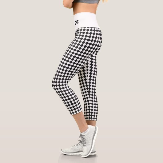 Benutzerdefinierte Initialen für Schwarz-weiße Sch Capri Leggings (Links)