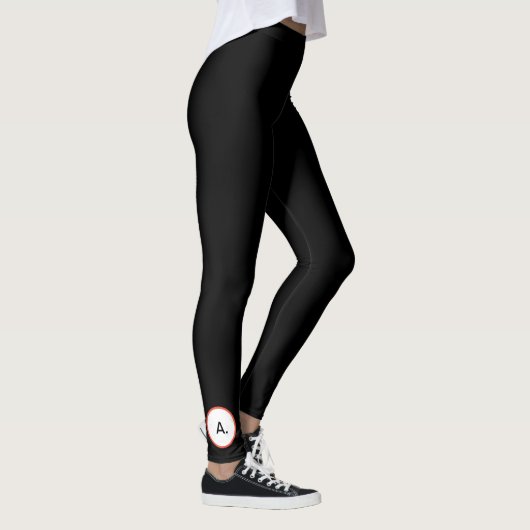Benutzerdefinierte Leggings: SCHWARZ MIT MONOGRAM Leggings (Rechts)
