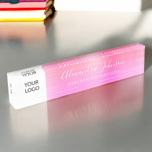 Benutzerdefinierte Logo-Pastellfarben Pink Lashes Namensplakette