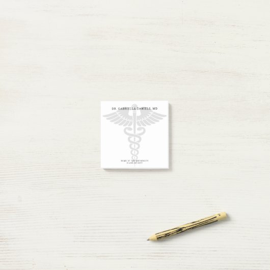 Benutzerdefinierte minimalistische Abschlussfeier  Post-it Klebezettel (Auf Schreibtisch)
