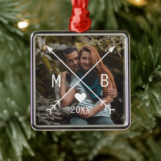 Benutzerdefinierte Mit Monogramm Liebe Herzpfeile  Ornament Aus Metall (Baum)