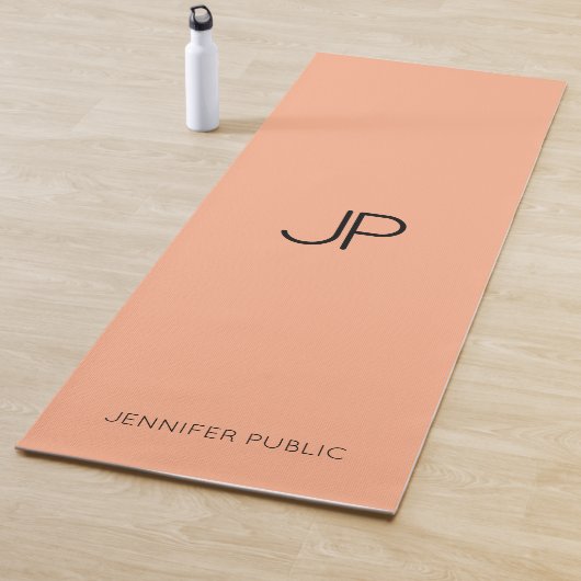 Benutzerdefinierte Monogramm-Name-Vorlage Coral Pe Yogamatte (Beispiel)