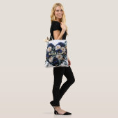 Benutzerdefinierte Navy-Gold-Blumenmonogramm-Herz- Tasche (Am Model)