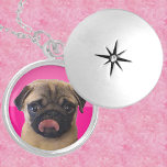Benutzerdefinierte neue Mops Atemberaubende, silbe Versilberte Kette<br><div class="desc">Custom New Mops Atemberaubend Silver-Plated Geschenkklace Necklace fügt nicht nur dieses atemberaubende Geschenk einer Halskette Eleganz zu jedem Outfit, sondern dient auch als herzliches Zeichen der Wertschätzung für den neuen Mops in Ihrem Liebsten Leben. Fügen Sie diesem silberfarbenen Schließfach ein niedliches Mops-Bild hinzu. Bei Biscuits Geschenkidee verstehen wir das und...</div>