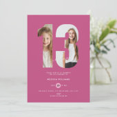 Benutzerdefinierte rosa Foto Mädchen Nummer 13. Ge Einladung (Stehend Vorderseite)