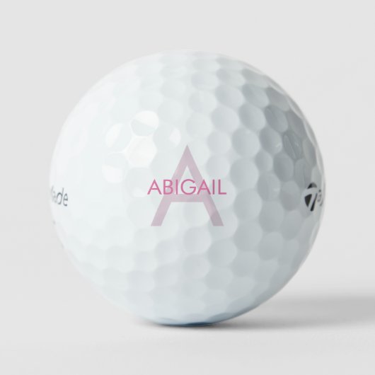 Benutzerdefinierte rosa Name & Initial Taylor Made Golfball (Vorderseite)