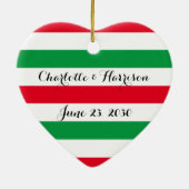 Benutzerdefinierte rote, weiße Streifen Skript Wei Keramik Ornament (Hinten)