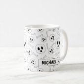 Benutzerdefinierte Schädel und Knochen Cartoon-Hal Kaffeetasse (VorderseiteRechts)