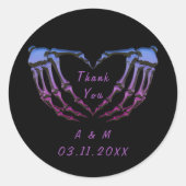 Benutzerdefinierte Skelettform Gothic Hands Liebe  Runder Aufkleber (Vorderseite)