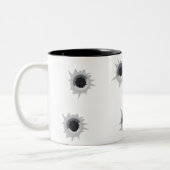 Benutzerdefinierte Tasse "Bullet Hole" (Links)