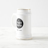 Benutzerdefinierte Text-Logo-Bierstein-Tasse mit M Bierglas (Vorderseite Links)
