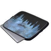 Benutzerdefinierte Text Pine Forest Night Laptopschutzhülle (Vorne Knopf)