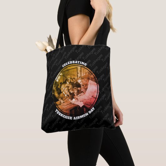 Benutzerdefinierte TUSKEGEE AIRMEN Tasche (Von Nahem)