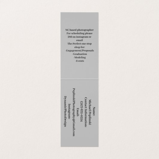 Benutzerdefinierte vertikale Zelt-Faltenkarte Visitenkarten (Innenseite Aufgefaltet)