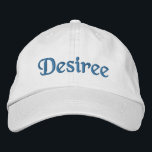 Benutzerdefinierter bestickter Hut - bearbeitbarer<br><div class="desc">Editierbarer Name auf einem individuell bestickten Baseballhut / Baseballkappe. Ihre Auswahl an Hutfarben,  Stil,  Textstil und Stickereifarbe. (Ändern Sie mit dem Design-Tool die Textfarbe,  -größe oder -art.) Dargestellt ist der anpassbare Name,  Desiree,  in blauer Stickerei auf einem weißen Baseballhut. Design von 369MyName.</div>