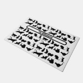 Benutzerdefinierter Familienname der Black Cat Sil Fußmatte (Schrägansicht)