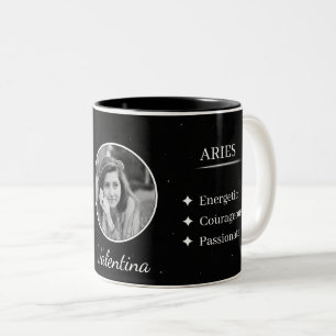 Benutzerdefinierter Foto- und Namens-Aries-Zodiaku Zweifarbige Tasse