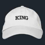 Benutzerdefinierter King-Text oder -Name oder Wort Bestickte Baseballkappe<br><div class="desc">King Text oder Name oder Wort mit weißer Farbe bestickt Baseball-Kappe,  Schriftart Name ist Century,  Schriftart Größe 50,  King Black Color Text. Style type ist Alternative Apparel Basic einstellbare Cap,  Color type ist White.</div>