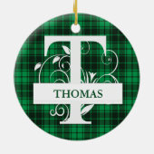 Benutzerdefinierter Monogramm-Brief T Grüner Karie Keramik Ornament (Hinten)