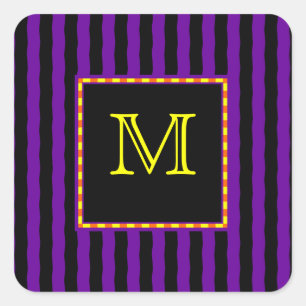 Benutzerdefinierter Monogramm-Goth-gestreifter Auf Quadratischer Aufkleber