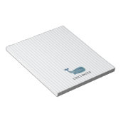 Benutzerdefinierter Name Blauwal Nautical Stripe Notizblock (angewinkelt)