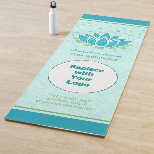 Benutzerdefinierter Name des Yoga-Instruktors| Blu Yogamatte (Beispiel)