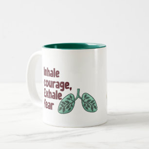Benutzerdefinierter Name Inhale Mut Ausatmen Angst Zweifarbige Tasse